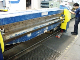 10FT ROPER WHITNEY AUTO BRAKE