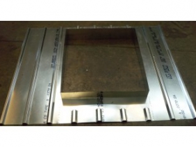 Metal Skylight Jack 1